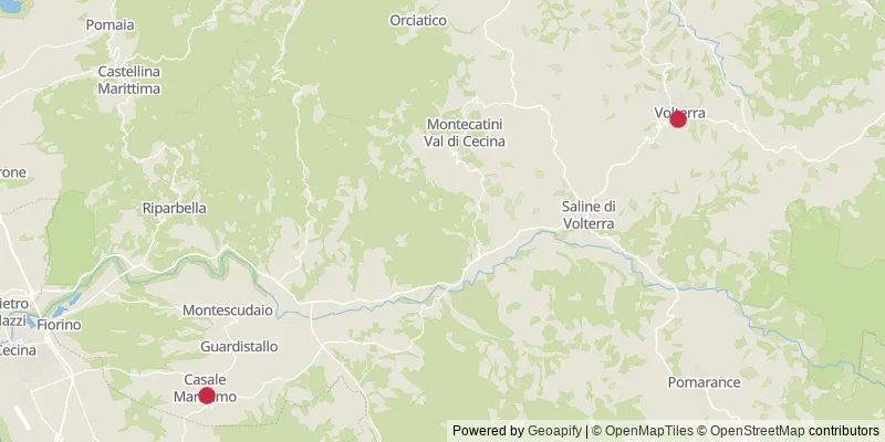 Map showing photo locations in La Valle and Volterra