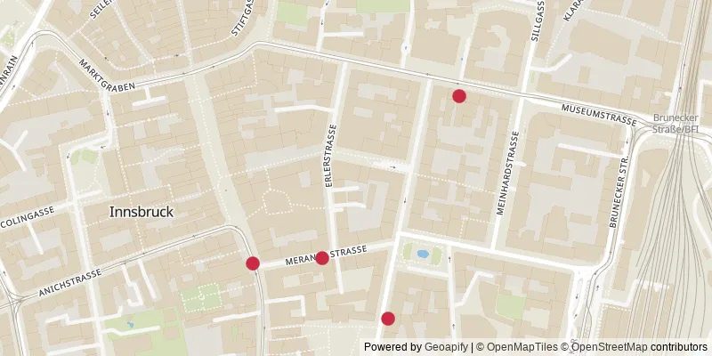 Map showing photo locations in Innenstadt, Tyrol, Austria